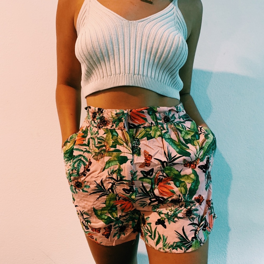 Butterfly shorts